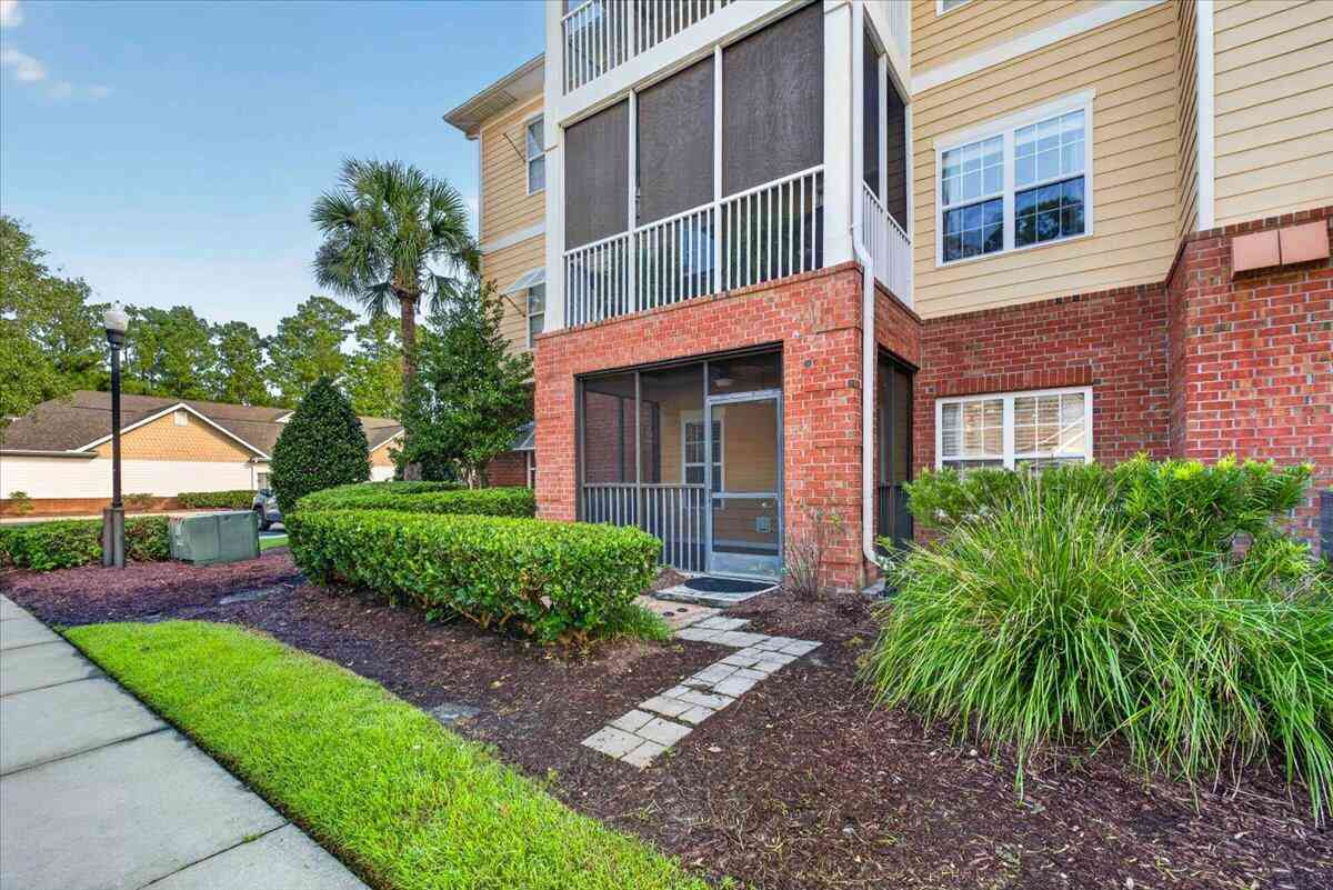 Condo For Sale - 1307 Basildon Road<br/> Mount Pleasant, SC 29466