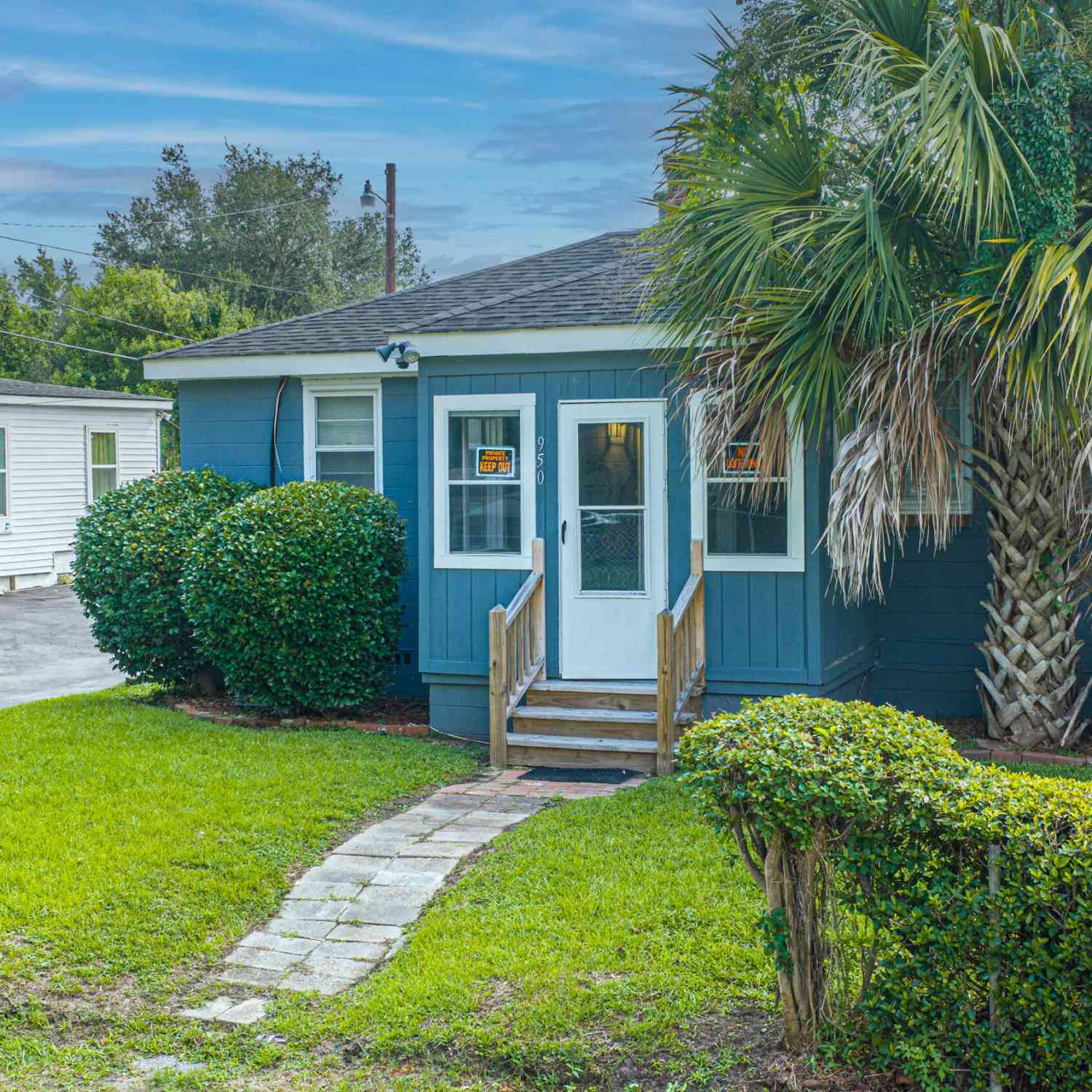 Homes For Sale - 950 Battery Avenue<br/> Charleston County, Charleston, SC 29407