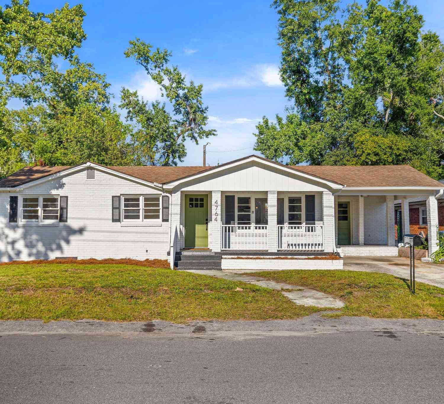 Homes For Sale - 4764 Gaynor Avenue<br/> Charleston County, North Charleston, SC 29405