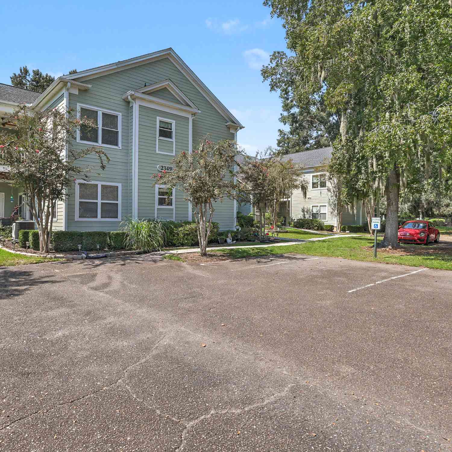 Condo For Sale - 2349 Tall Sail Drive #UNIT G<br/> Charleston, SC 29414