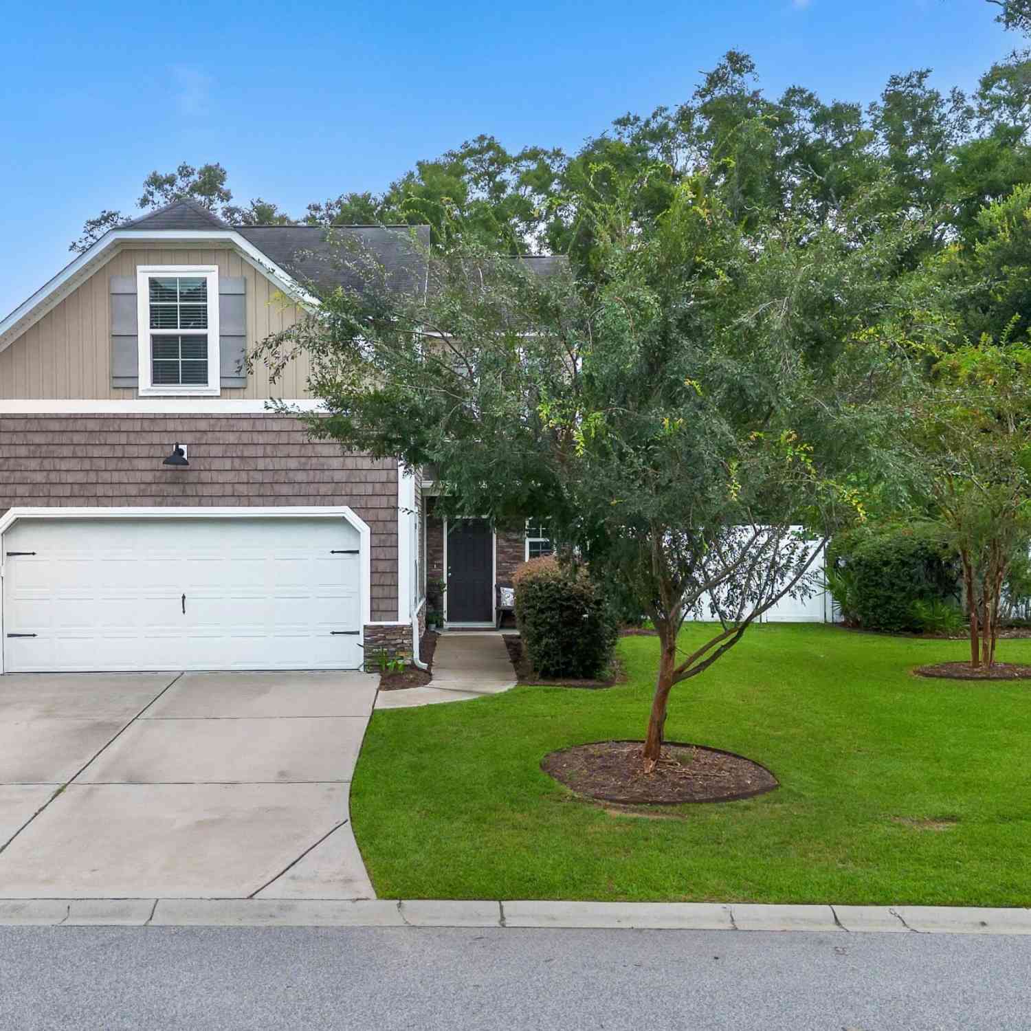 Homes For Sale - 149 Red Northern Oak Way<br/> Beaufort County, Bluffton, SC 29910