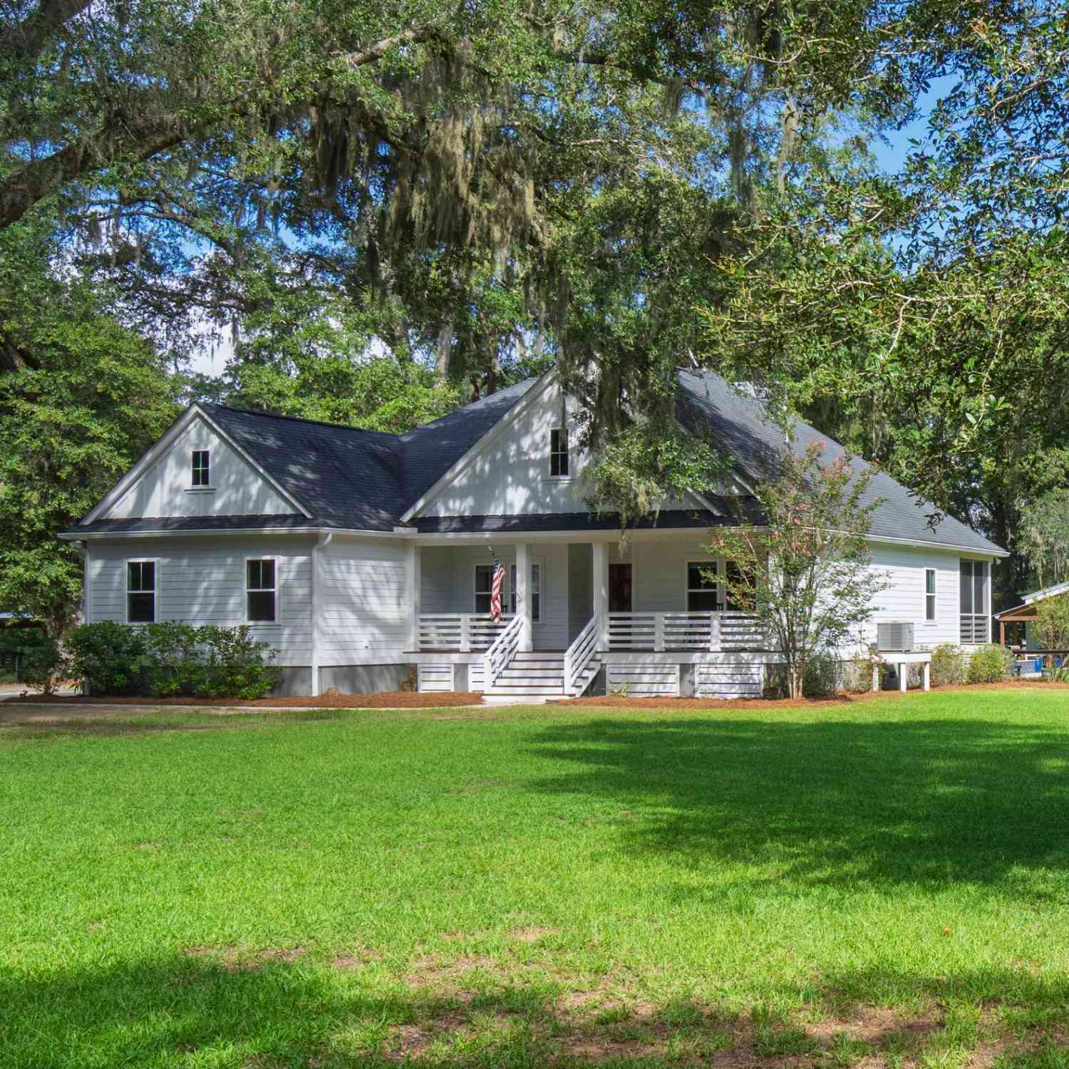 Homes For Sale - 7836 Louis Berry Lane<br/> Edisto Island, SC 29438