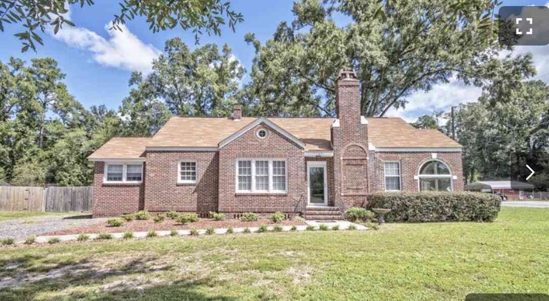 Homes For Sale - 1160 Gilmore Avenue<br/> Holly Hill, SC 29059