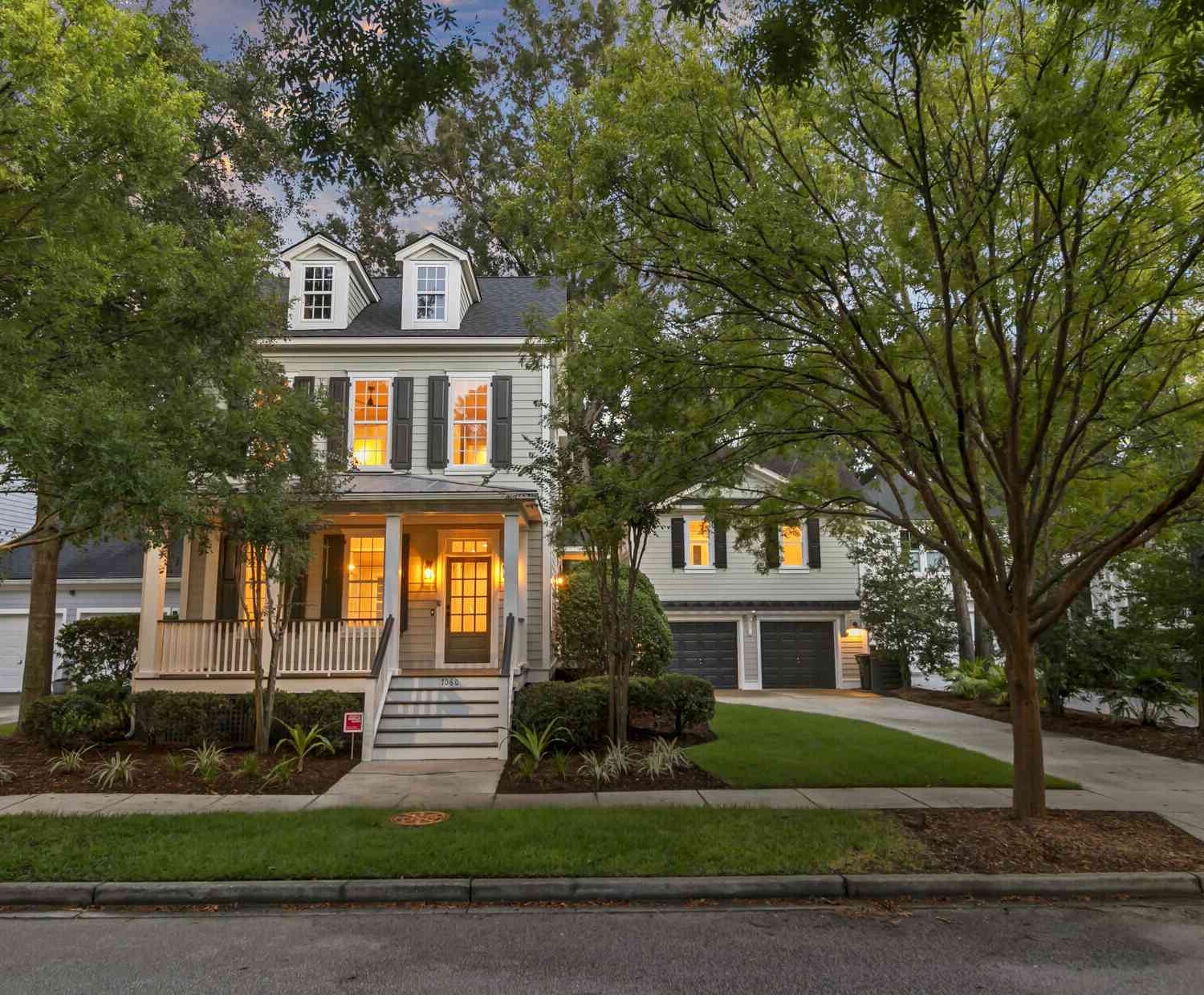 Homes For Sale - 7060 Schooner Street<br/> Charleston, SC 29492