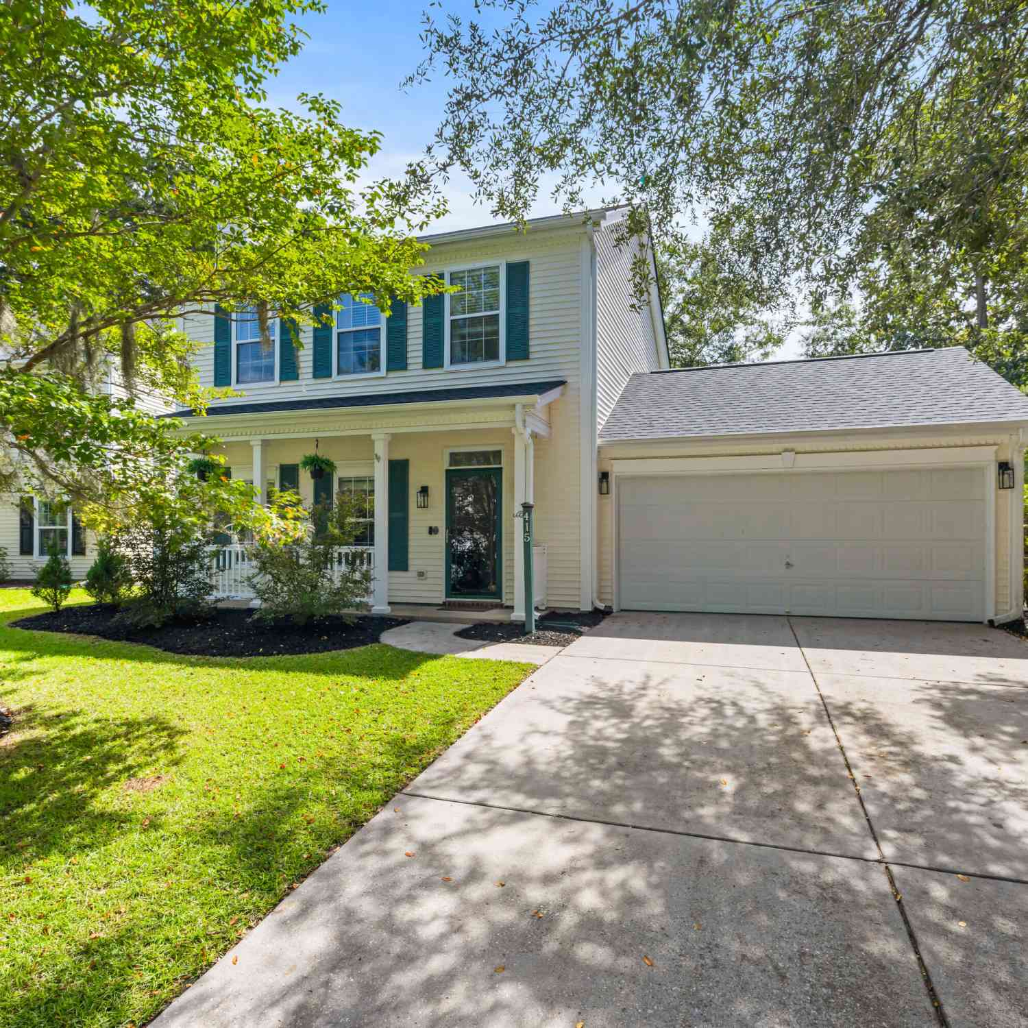 Homes For Sale - 415 Blue Jasmine Lane<br/> Charleston, SC 29414