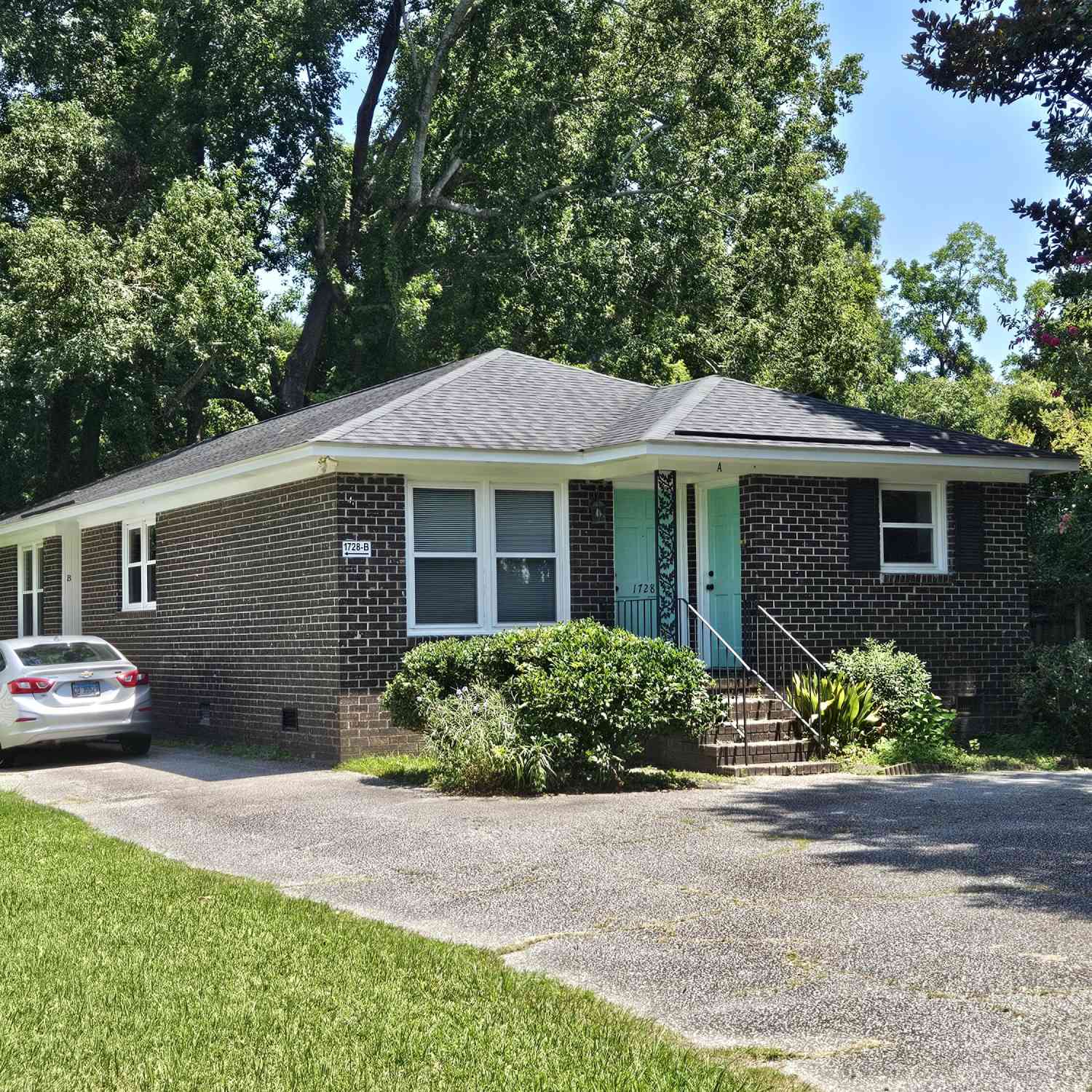 Homes For Rent - 1728 Pinckney Park Drive #B<br/> Charleston, SC 29407