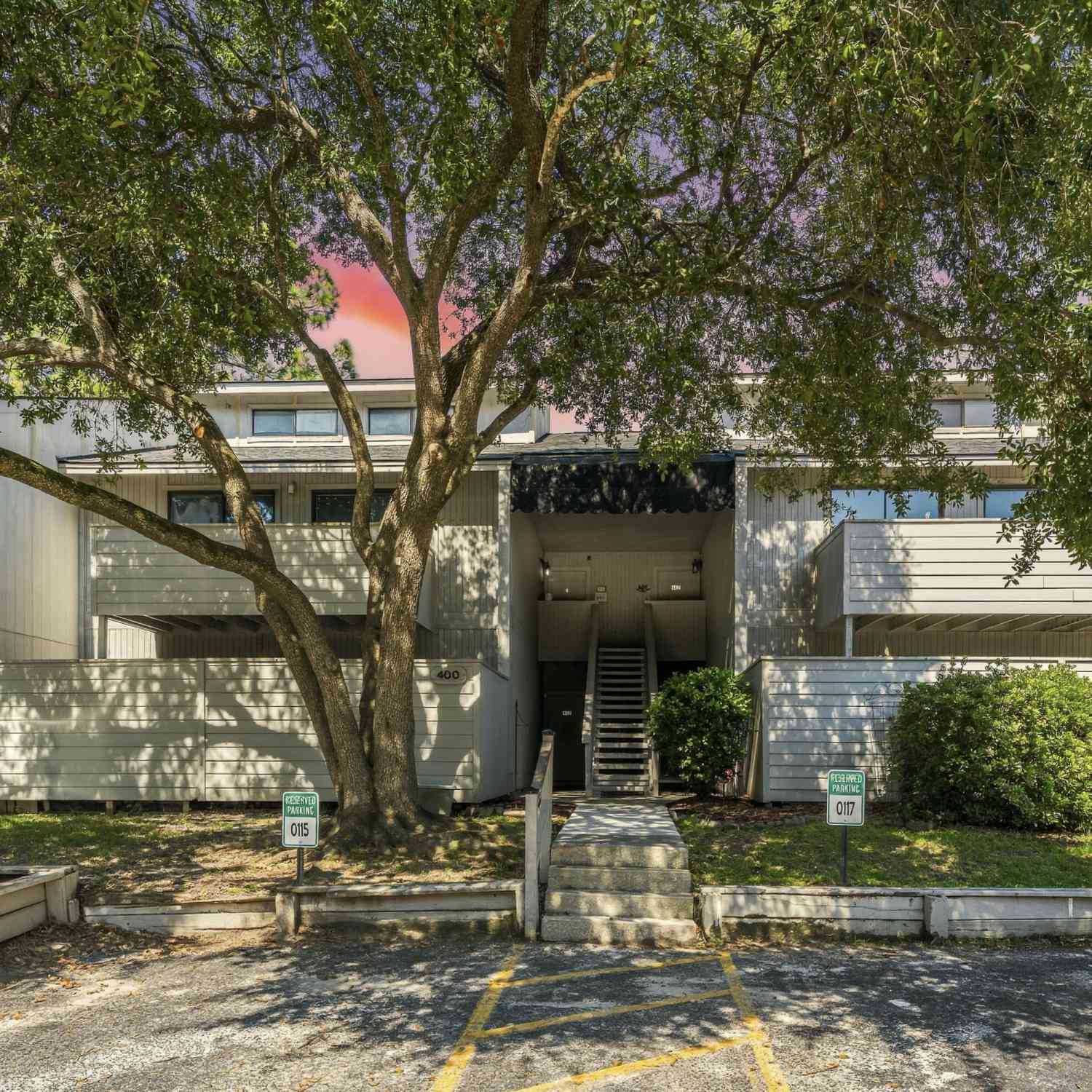 Condo For Sale - 403 Greenmeadow Drive<br/> Goose Creek, SC 29445