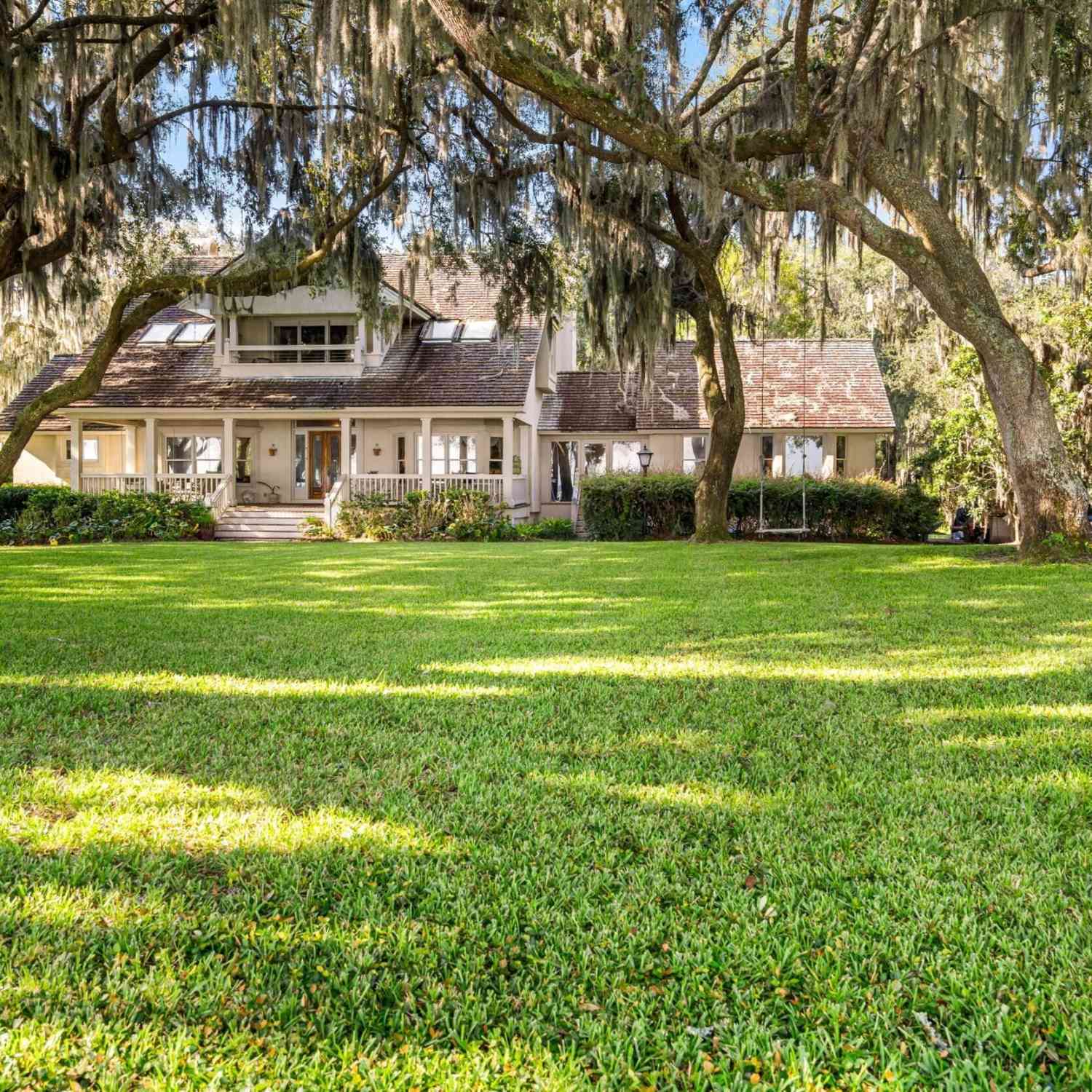 Homes For Sale - 122 Spanish Point Drive<br/> Beaufort, SC 29902