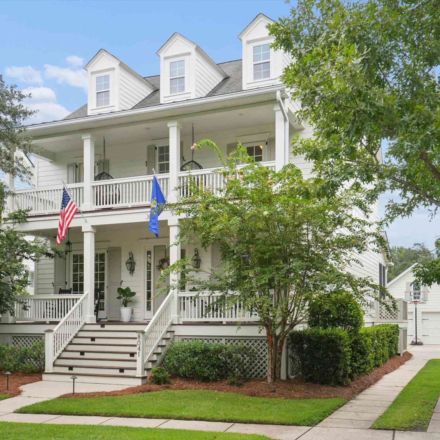 Homes For Sale - 8041 Gibbon Street<br/> Charleston, SC 29492