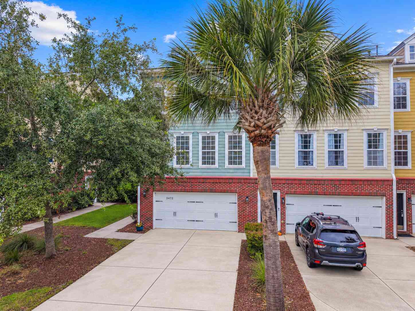 Townhouse For Sale - 3472 Claremont Street<br/> Mount Pleasant, SC 29466