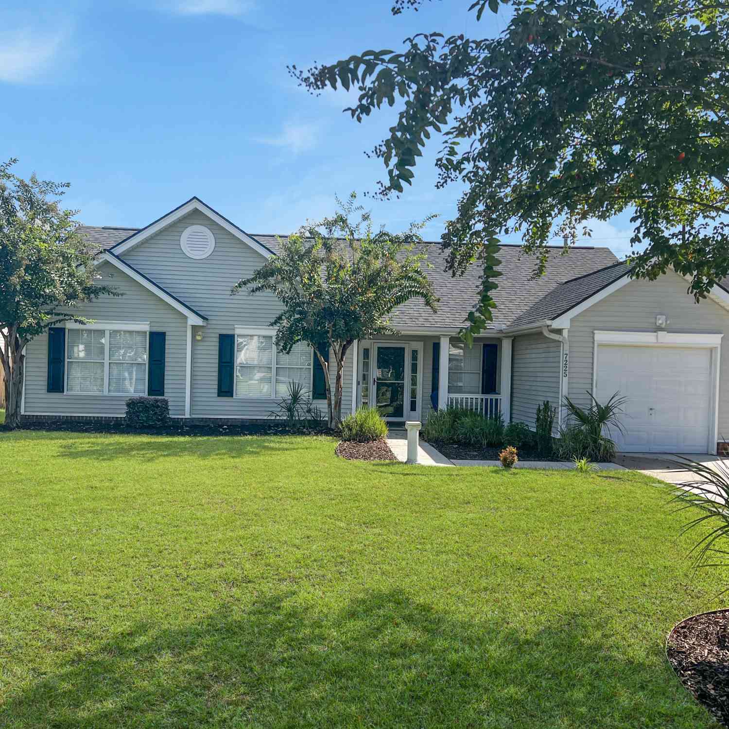 Homes For Sale - 7225 Sweet Grass Boulevard<br/> Hanahan, SC 29410