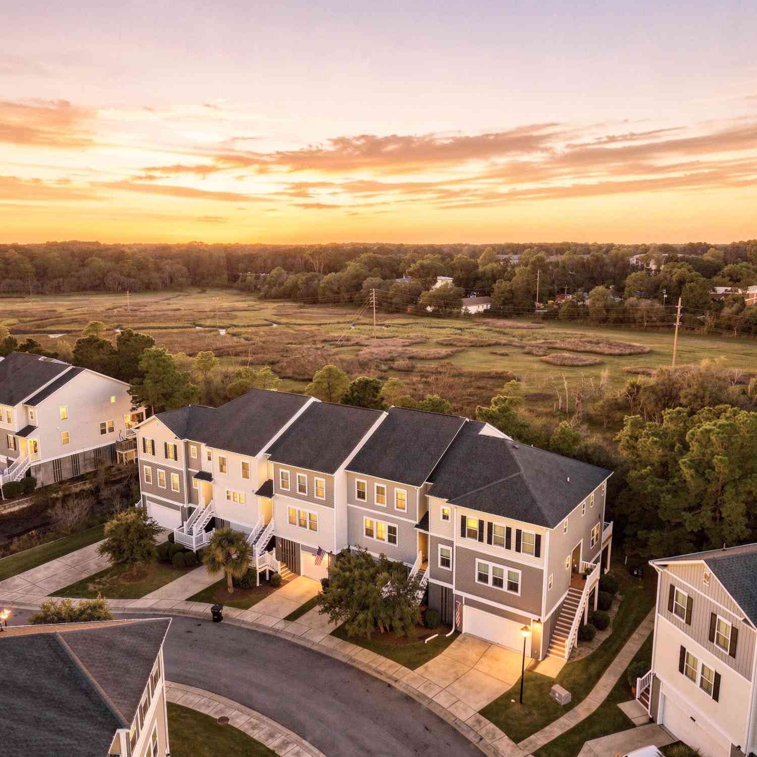 Townhouse For Sale - 657 Mclernon Trace<br/> Johns Island, SC 29455
