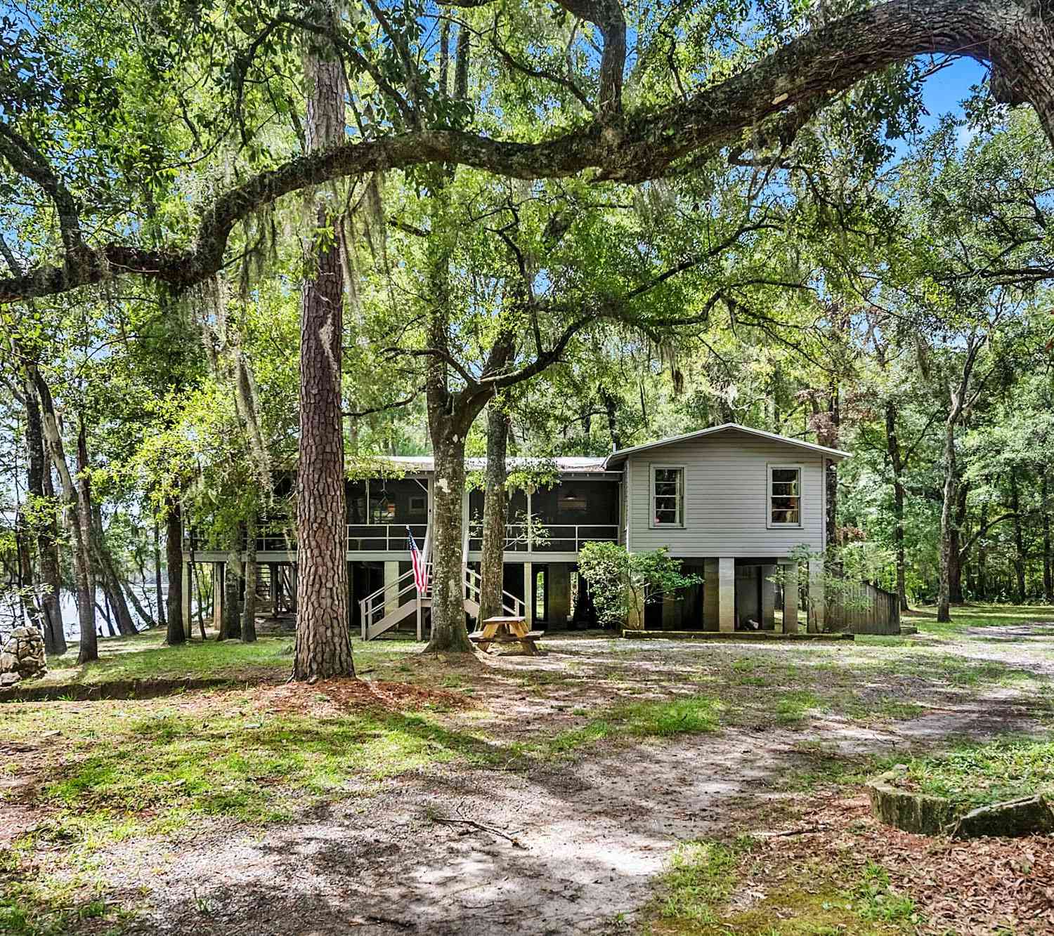 Homes For Sale - 7884 Peirce Road<br/> Ridgeville, SC 29472