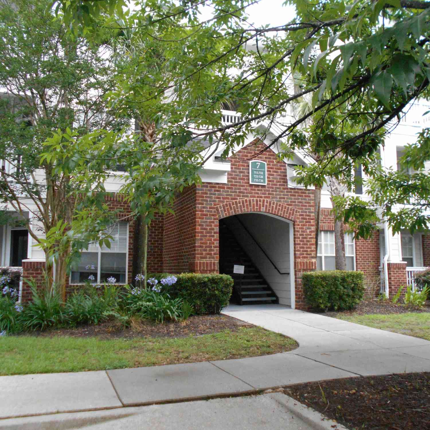 Homes For Rent - 45 Sycamore Avenue #APT 738<br/> Charleston, SC 29407
