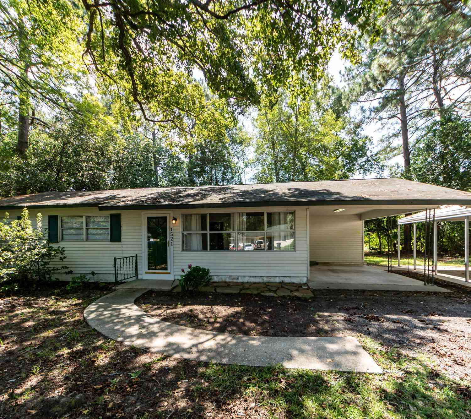 Homes For Rent - 1521 Juniper Street<br/> Charleston, SC 29407