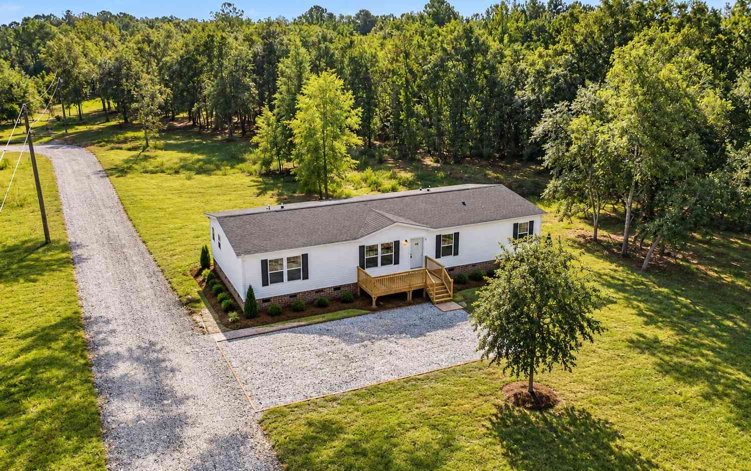 Homes For Sale - 332 Marion Road<br/> Dorchester, SC 29437