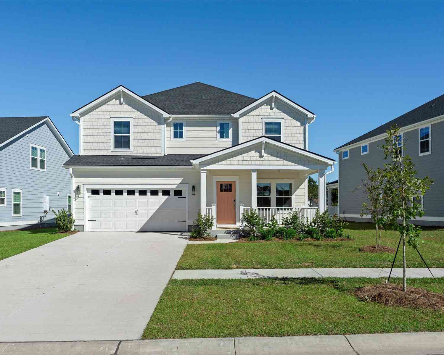 Homes For Sale - 444 Radiant Blue Way<br/> Summerville, SC 29486