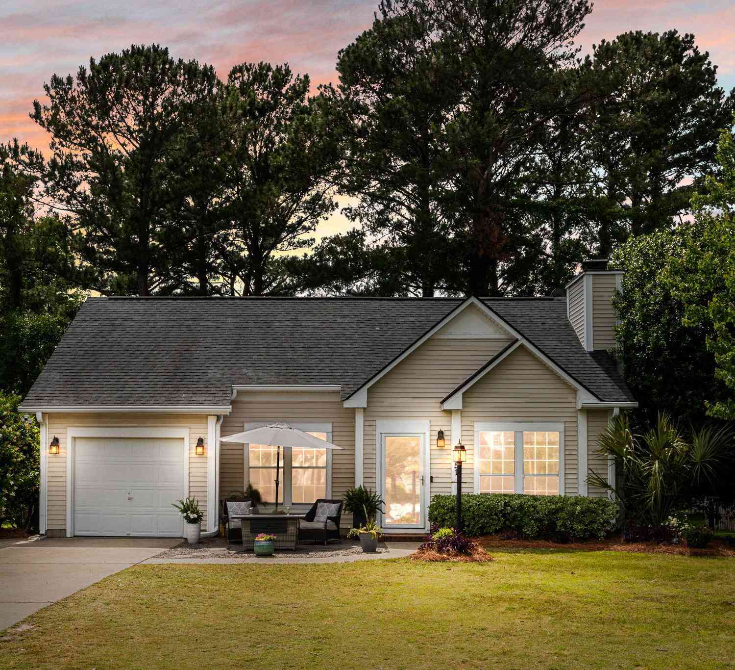 Homes For Rent - 451 S Piazza Court<br/> Mount Pleasant, SC 29464