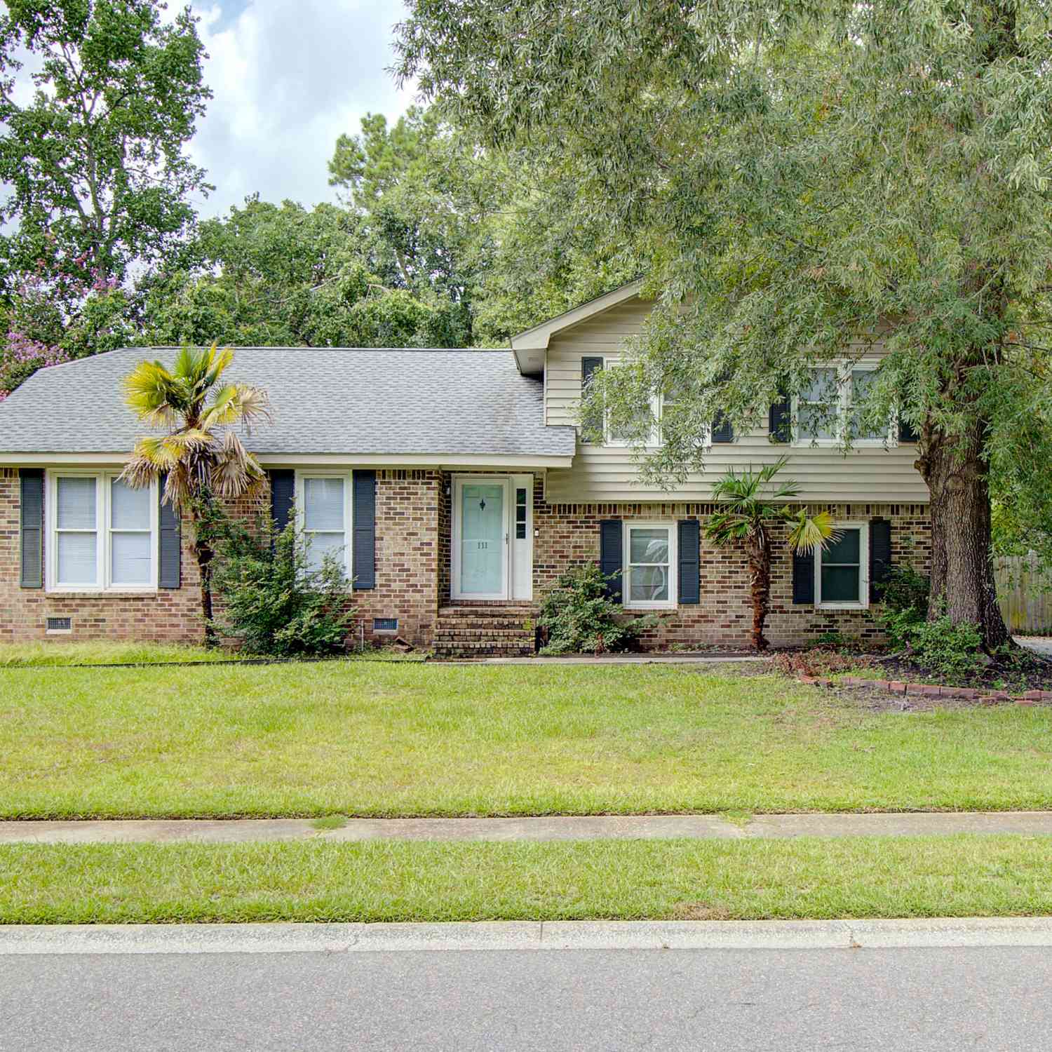 Homes For Rent - 111 Fox Chase Drive<br/> Berkeley County, Goose Creek, SC 29445