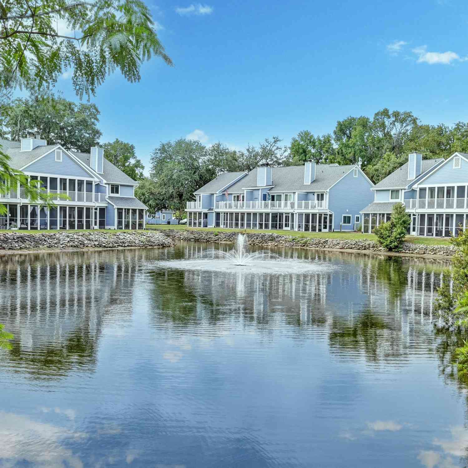 Condo For Sale - 858 Catalpa Court #A<br/> Mount Pleasant, SC 29464