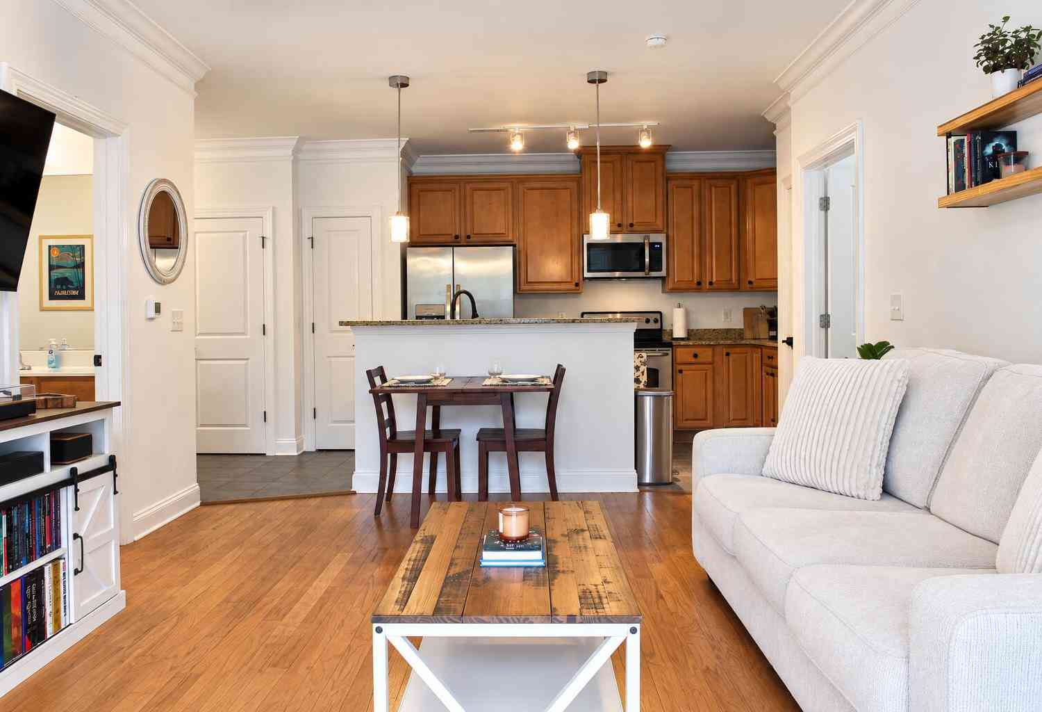 Condo For Sale - 2000 Belle Isle Avenue #UNIT 101<br/> Mount Pleasant, SC 29464