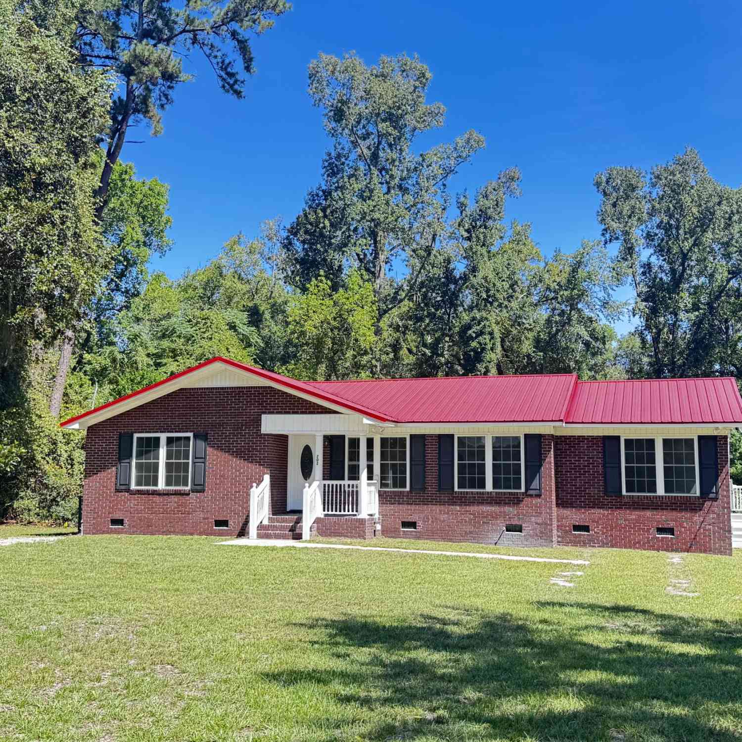 Homes For Sale - 202 Josie Drive<br/> Walterboro, SC 29488