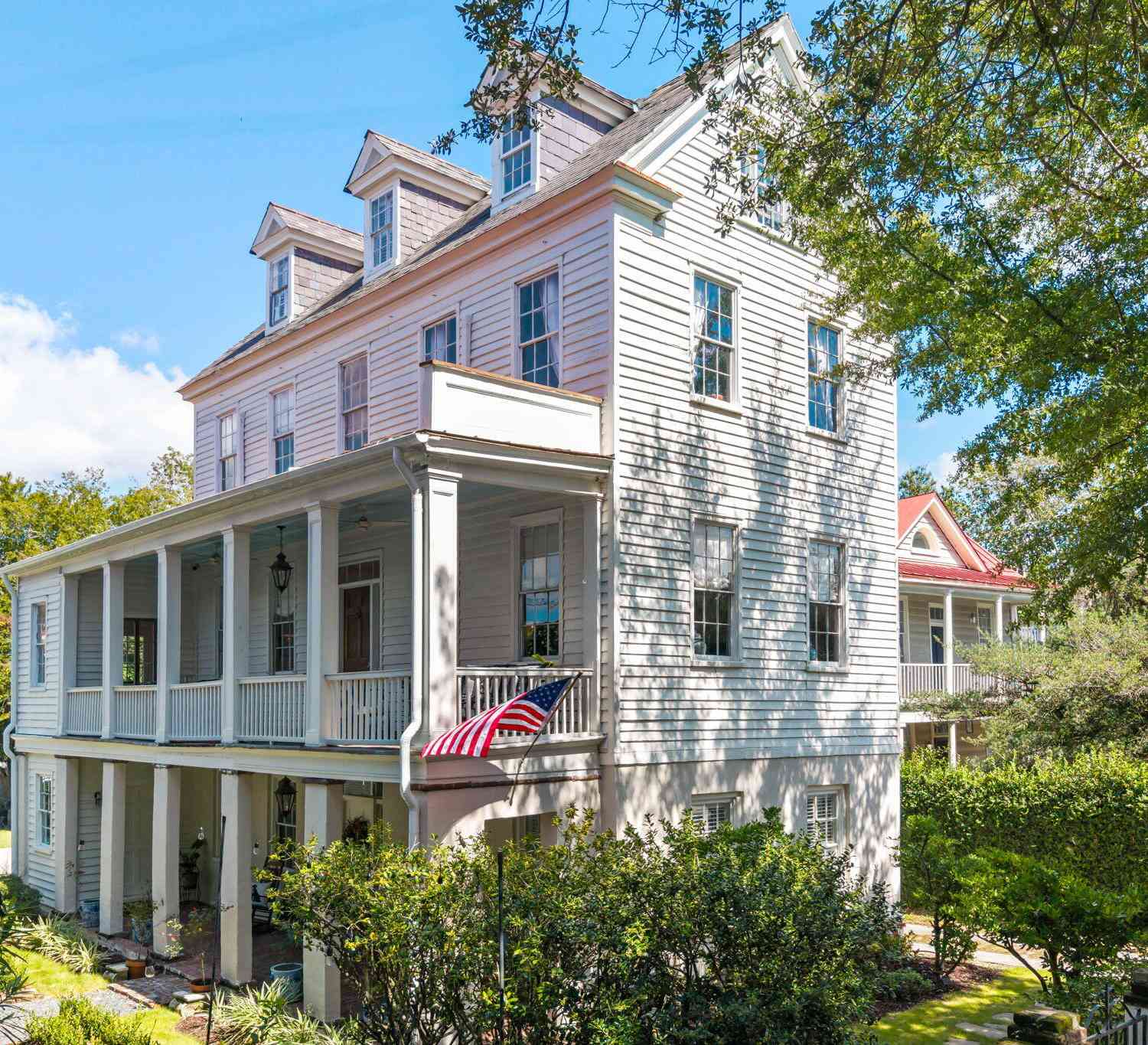 Homes For Sale - 36 Mary Street<br/> Charleston, SC 29403