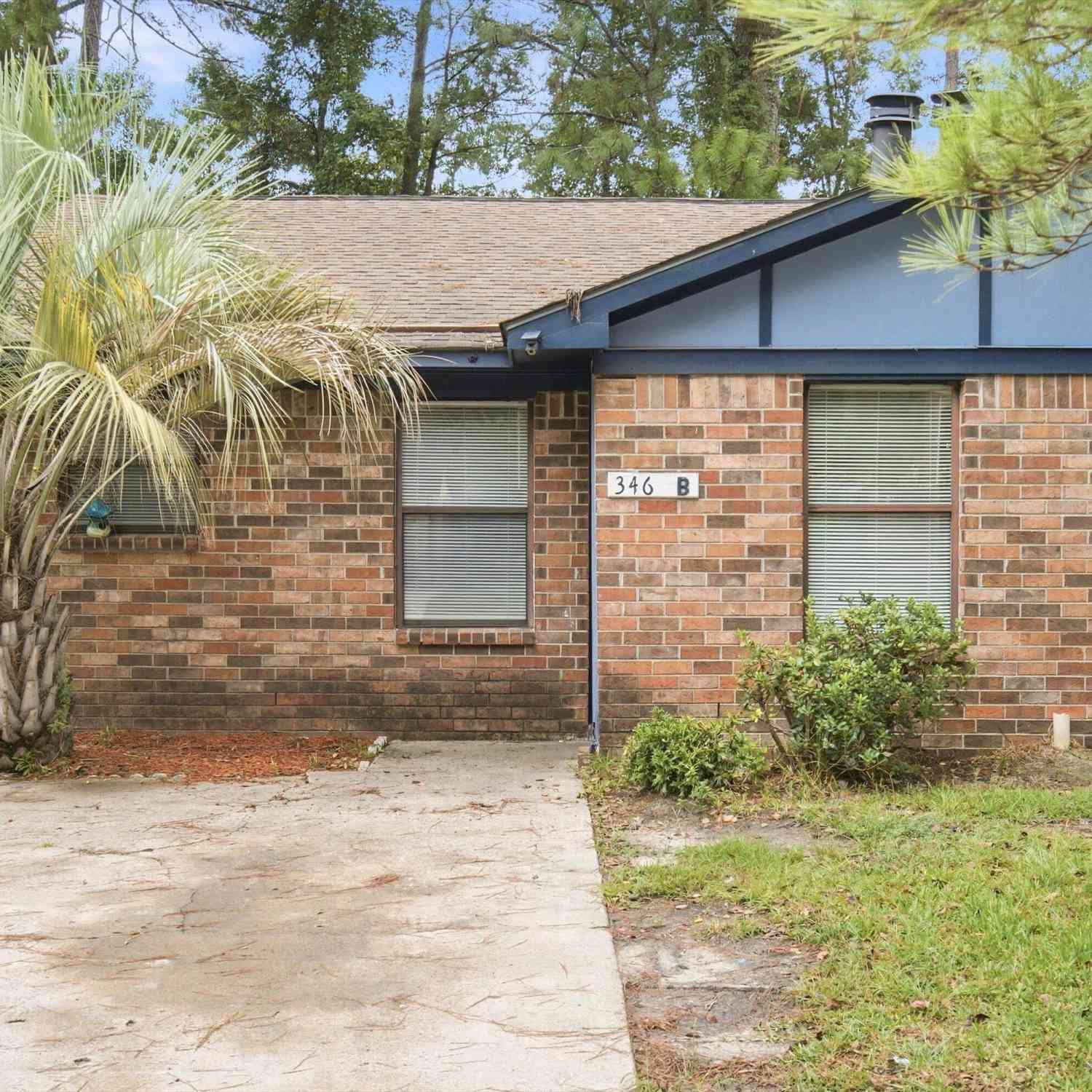 Homes For Rent - 346 Dorchester Manor Boulevard #UNIT B<br/> North Charleston, SC 29420