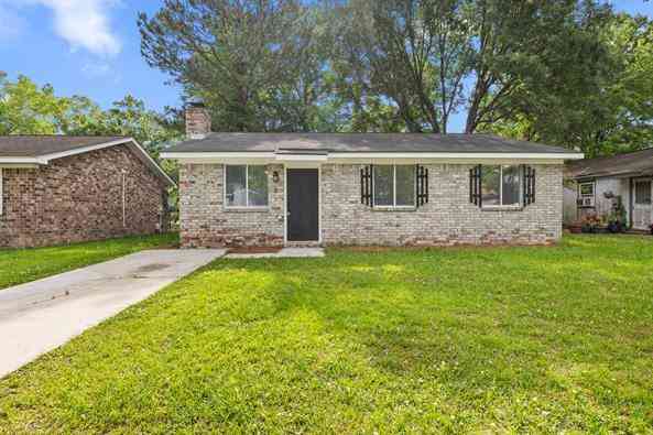 Homes For Rent - 6 Ferncliff Way<br/> Berkeley County, Goose Creek, SC 29445