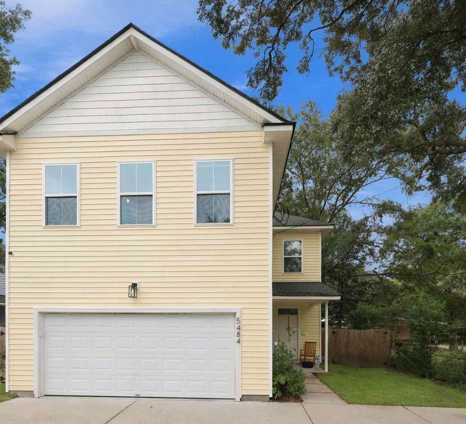 Homes For Sale - 5484 Califf Road<br/> North Charleston, SC 29406