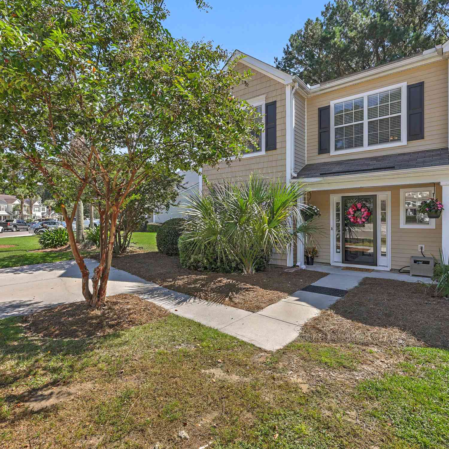 Townhouse For Sale - 1215 Island Club Drive<br/> Charleston, SC 29492