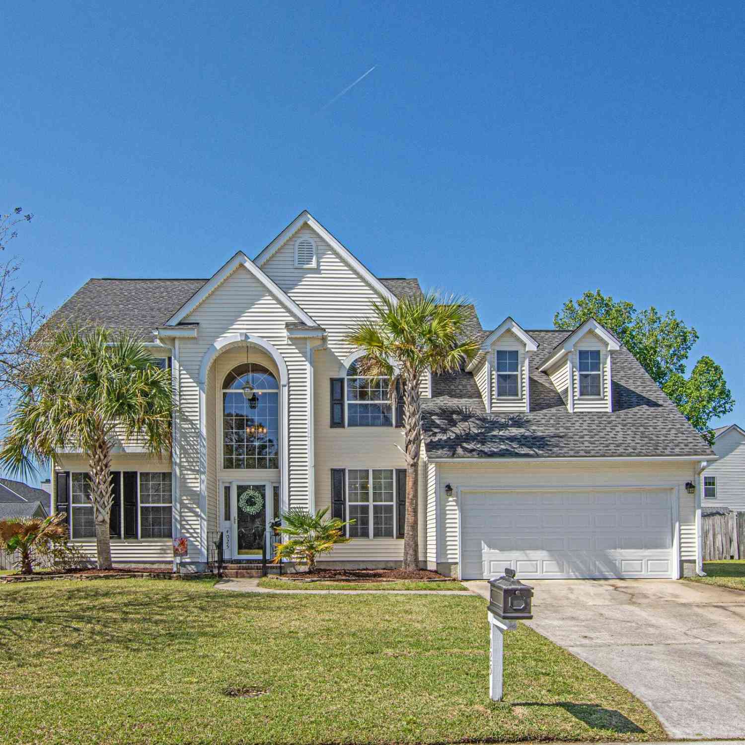 Homes For Rent - 4025 Laurelwood Drive<br/> Charleston, SC 29414