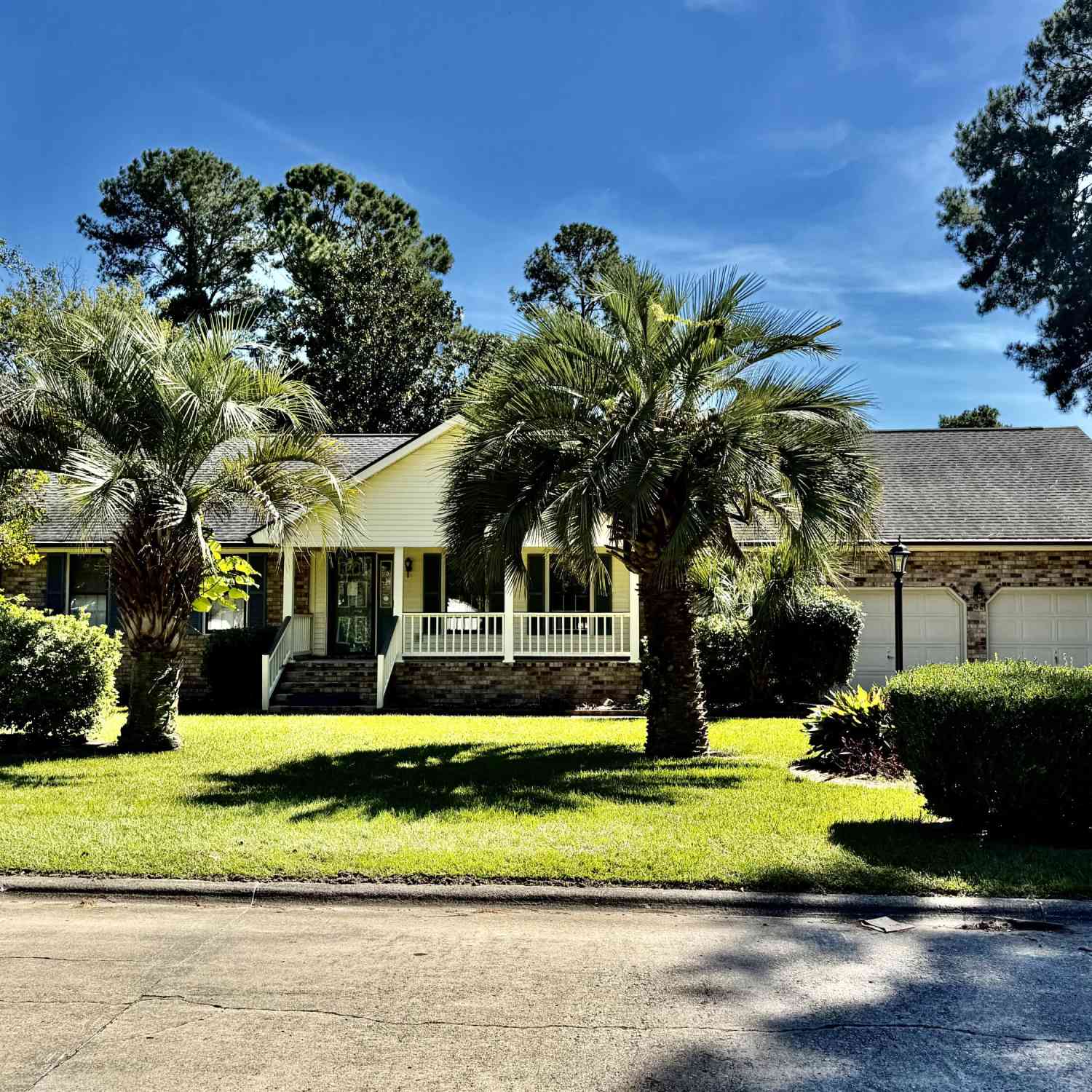 Homes For Sale - 702 Black Oak Boulevard<br/> Summerville, SC 29485