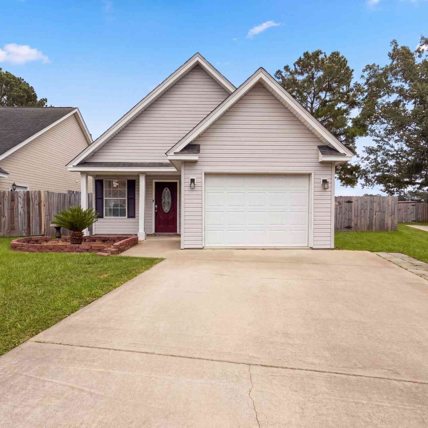 Homes For Sale - 293 Hastings Drive<br/> Goose Creek, SC 29445