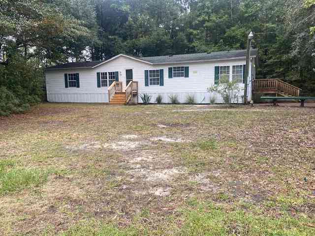 Homes For Sale - 213 Knotty Pine Drive<br/> Summerville, SC 29483