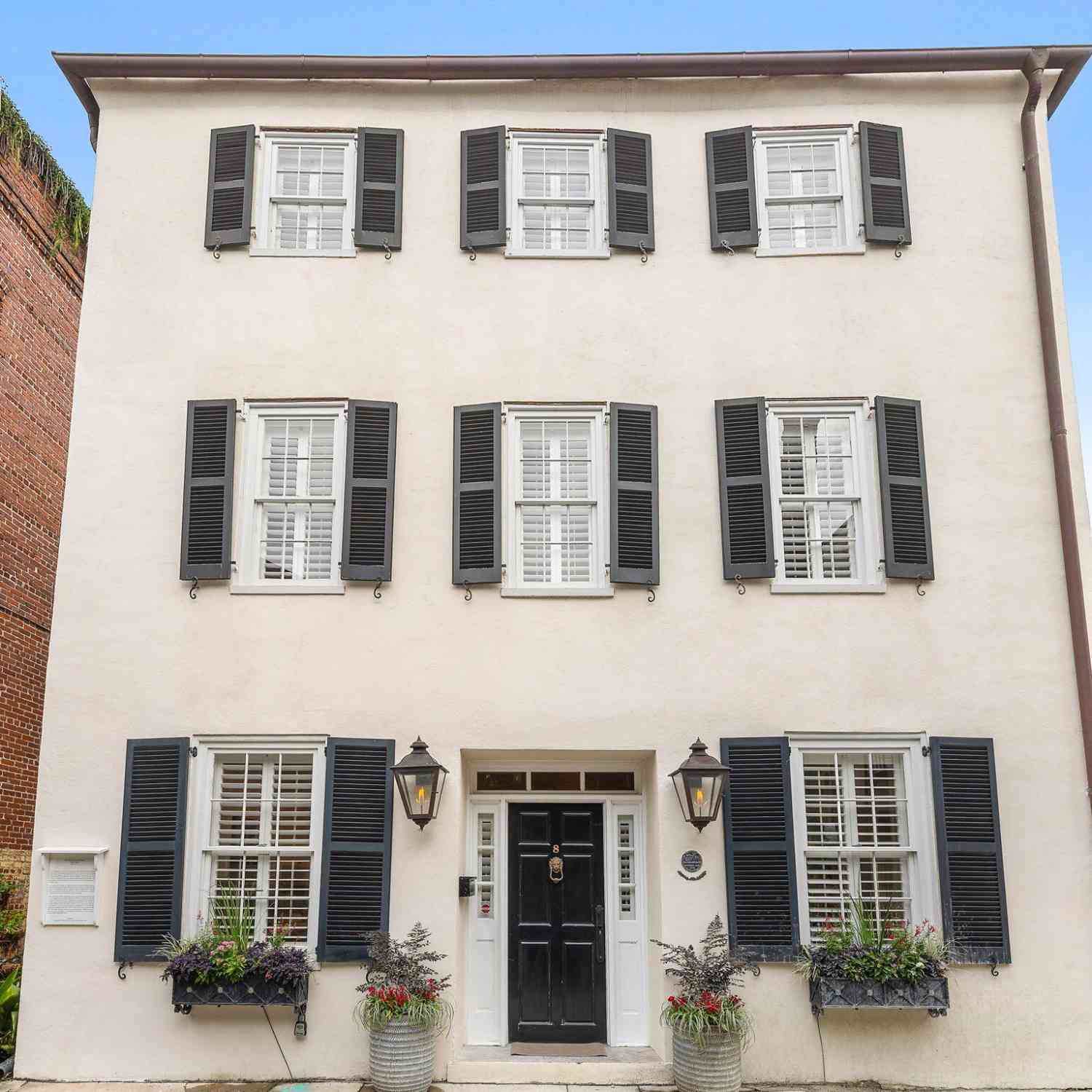 Homes For Sale - 8 1/2 Elliott St.<br/> Charleston, SC 29401