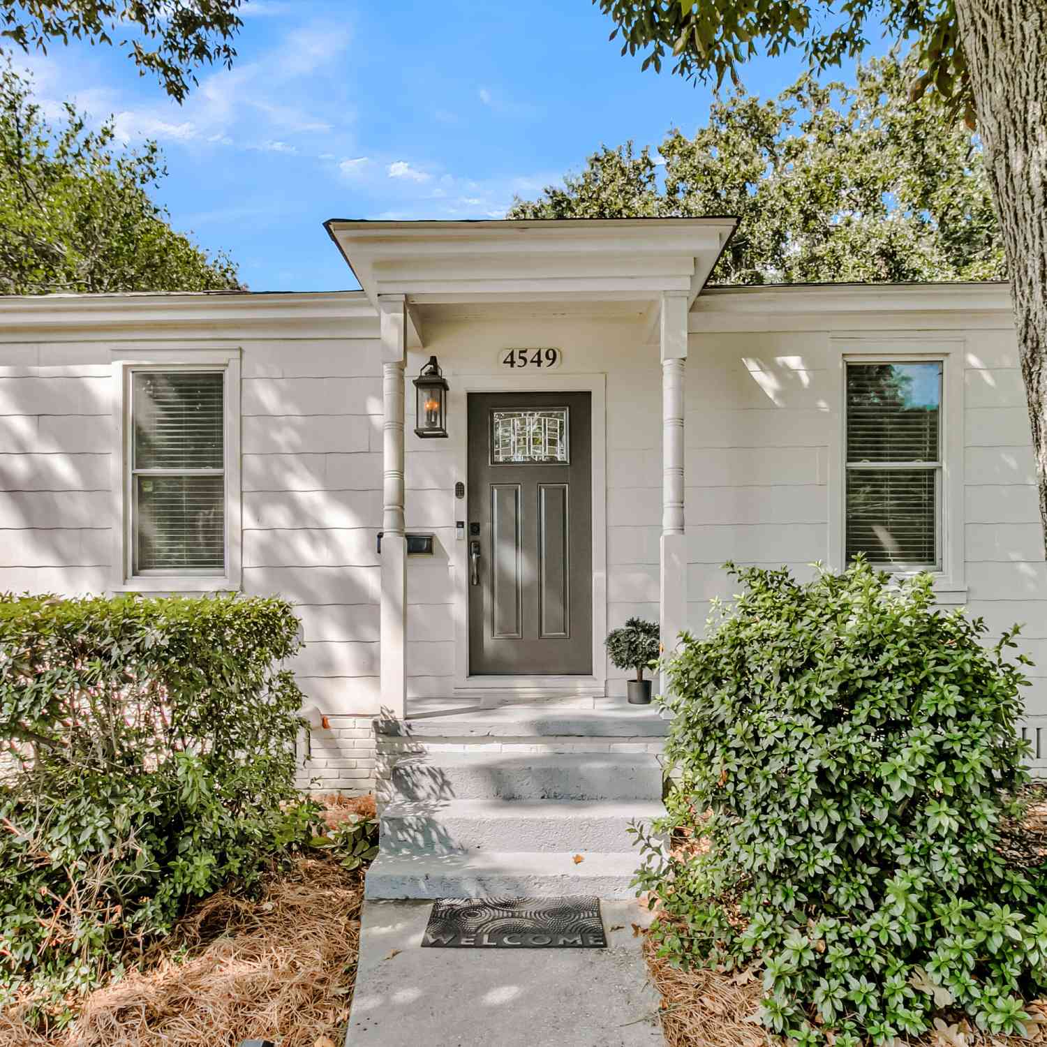 Homes For Sale - 4549 S Rhett Avenue<br/> North Charleston, SC 29405