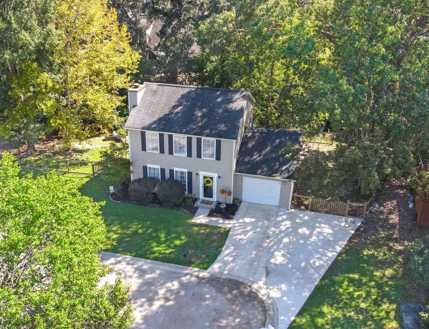 Homes For Sale - 2446 Castlereagh Road<br/> Charleston, SC 29414