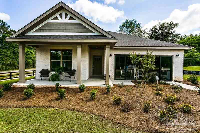 Homes For Sale - 7008 Whitetail Run Dr<br/> Pensacola, FL 32526