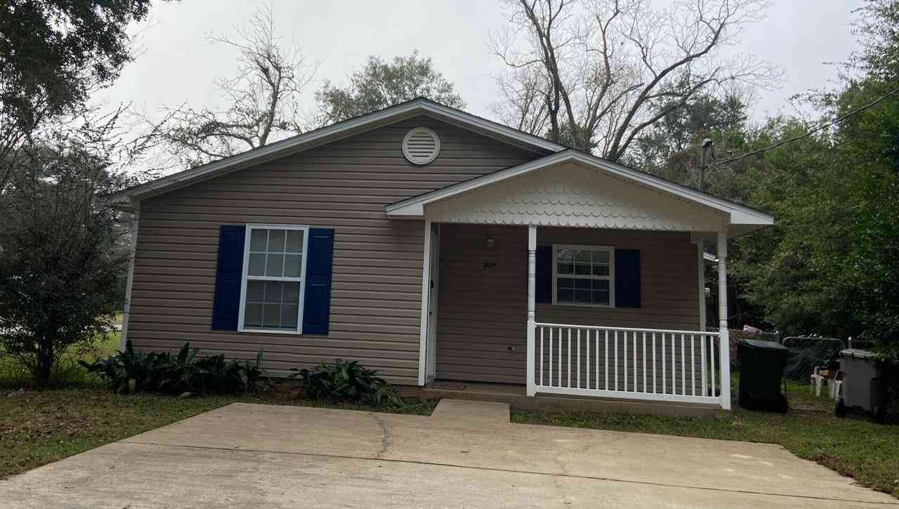 Homes For Sale - 3801 W Moreno St<br/> Pensacola, FL 32505