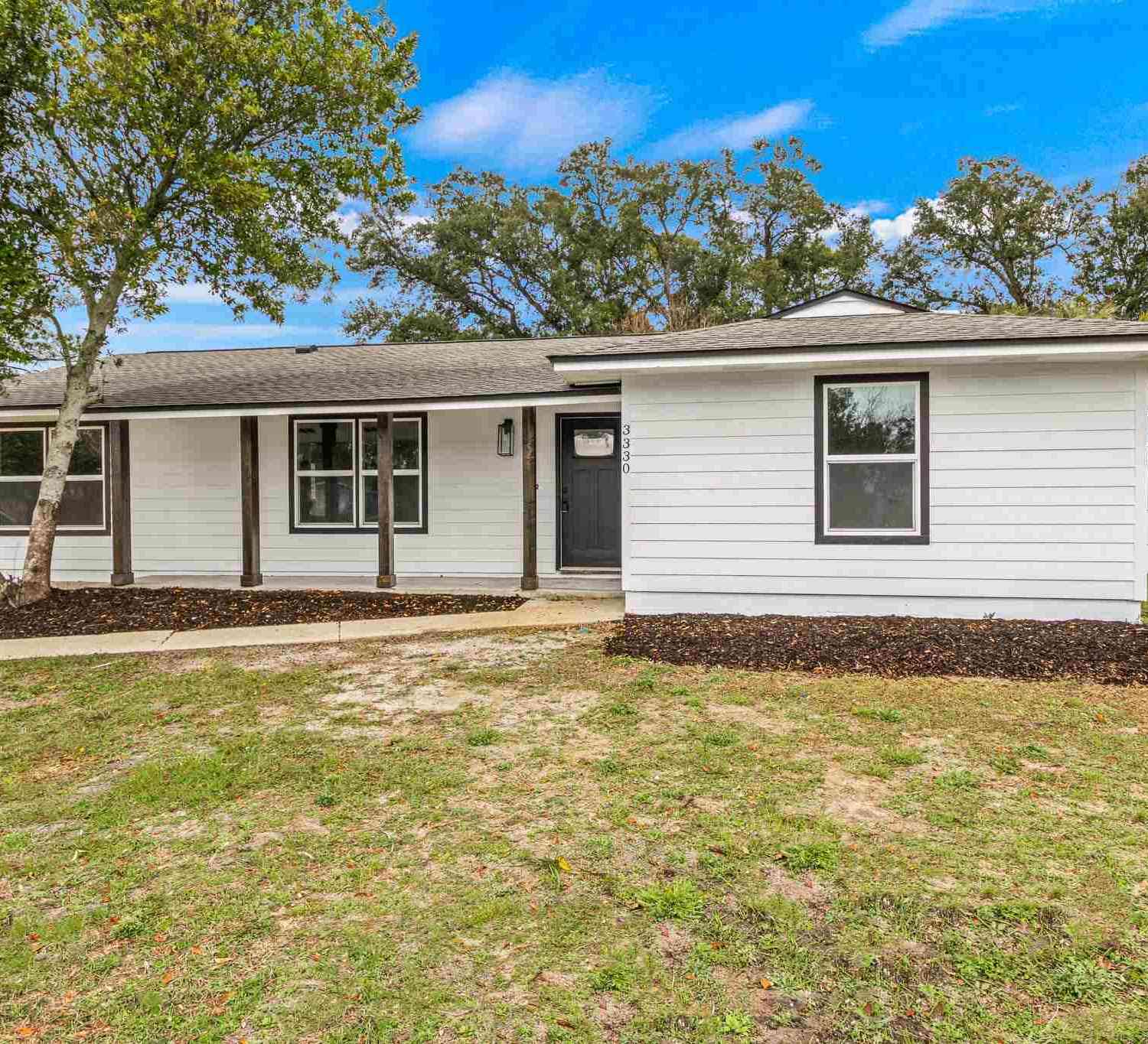 Homes For Sale - 3330 Maplewood Dr<br/> Gulf Breeze, FL 32563