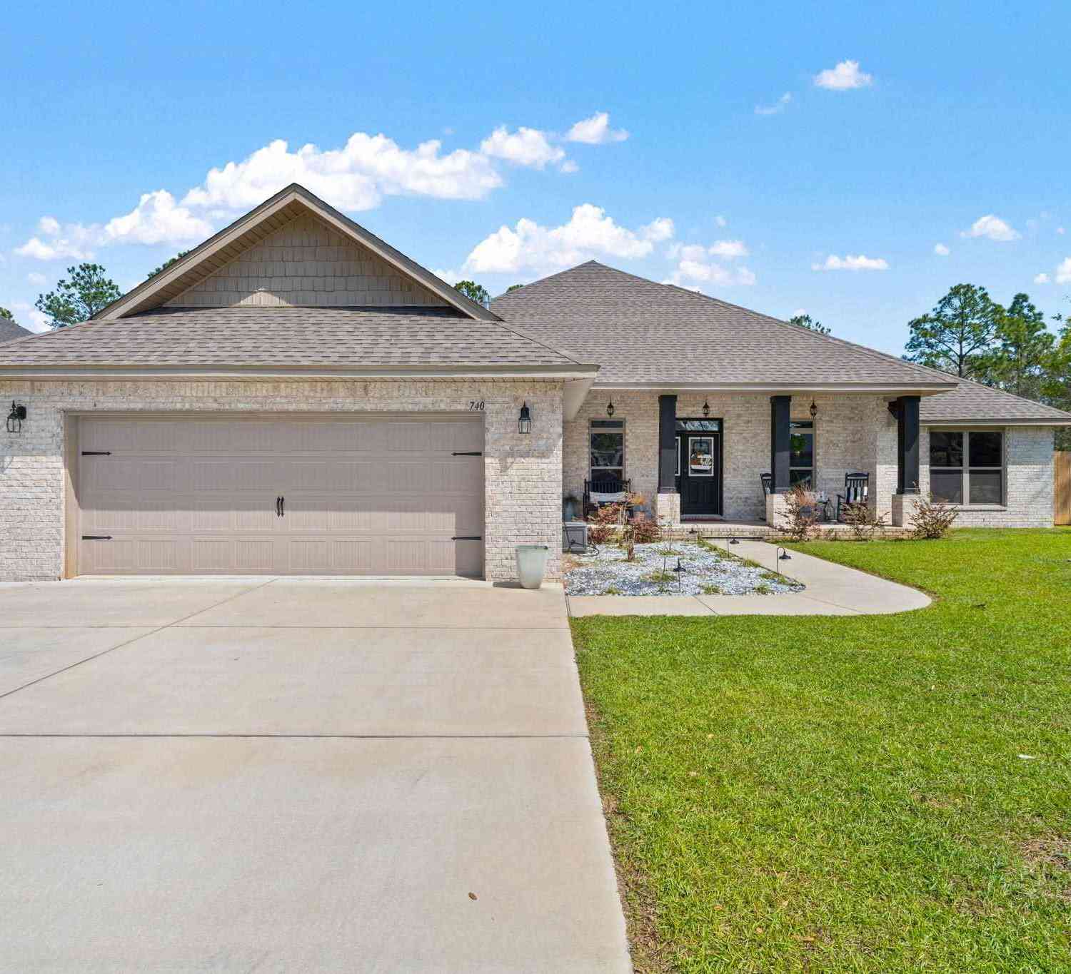 Homes For Sale - 740 Hannas Terrace<br/> Pensacola, FL 32506