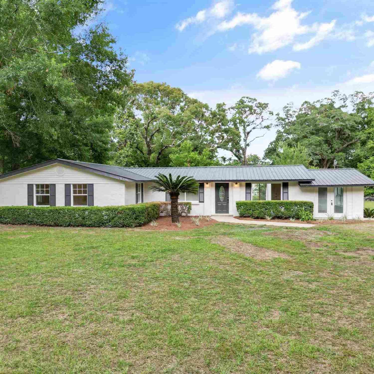 Homes For Sale - 201 Greenridge Dr<br/> Pensacola, FL 32514