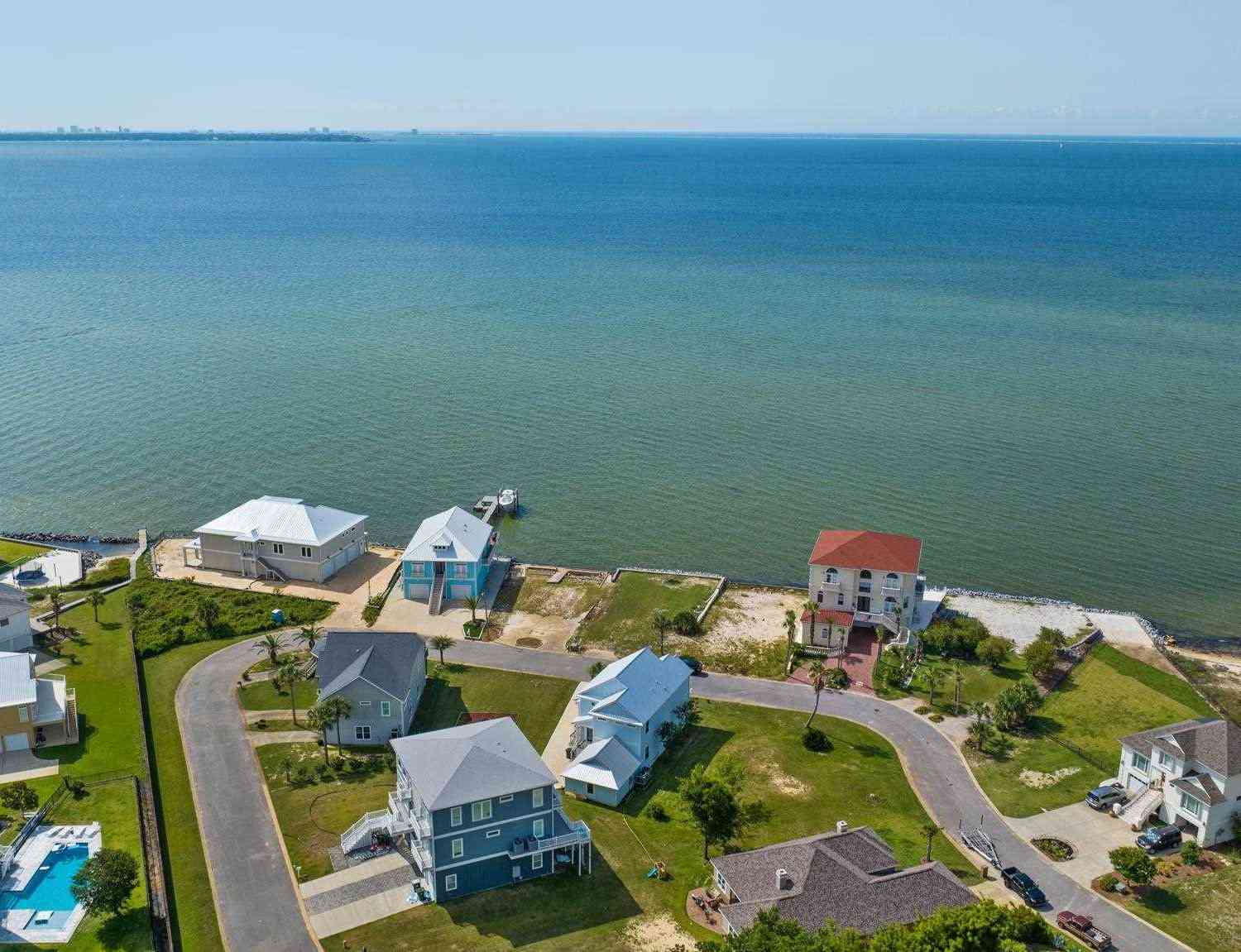 Vacant Land For Sale - 35 Bayshore Dr<br/> Pensacola, FL 32507
