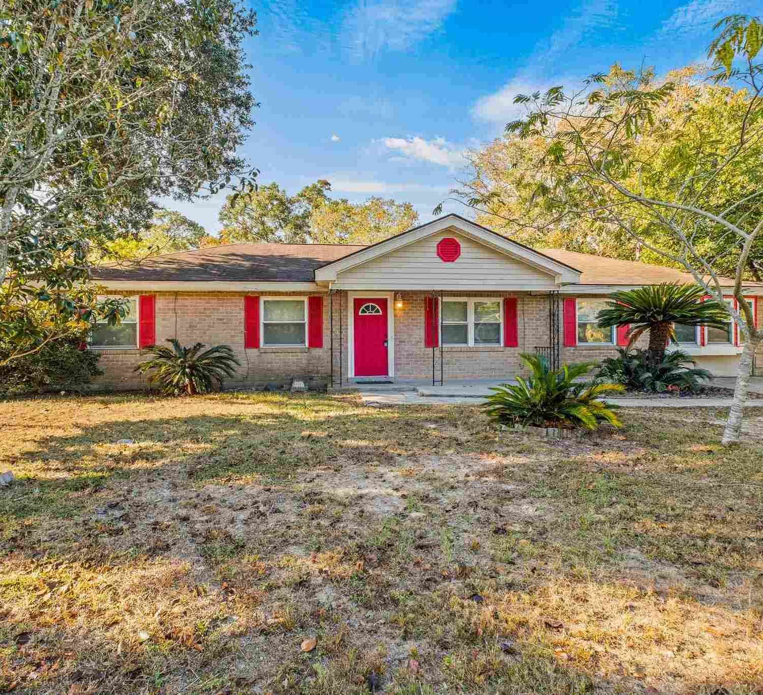 Homes For Sale - 4021 Bonway Dr<br/> Pensacola, FL 32504