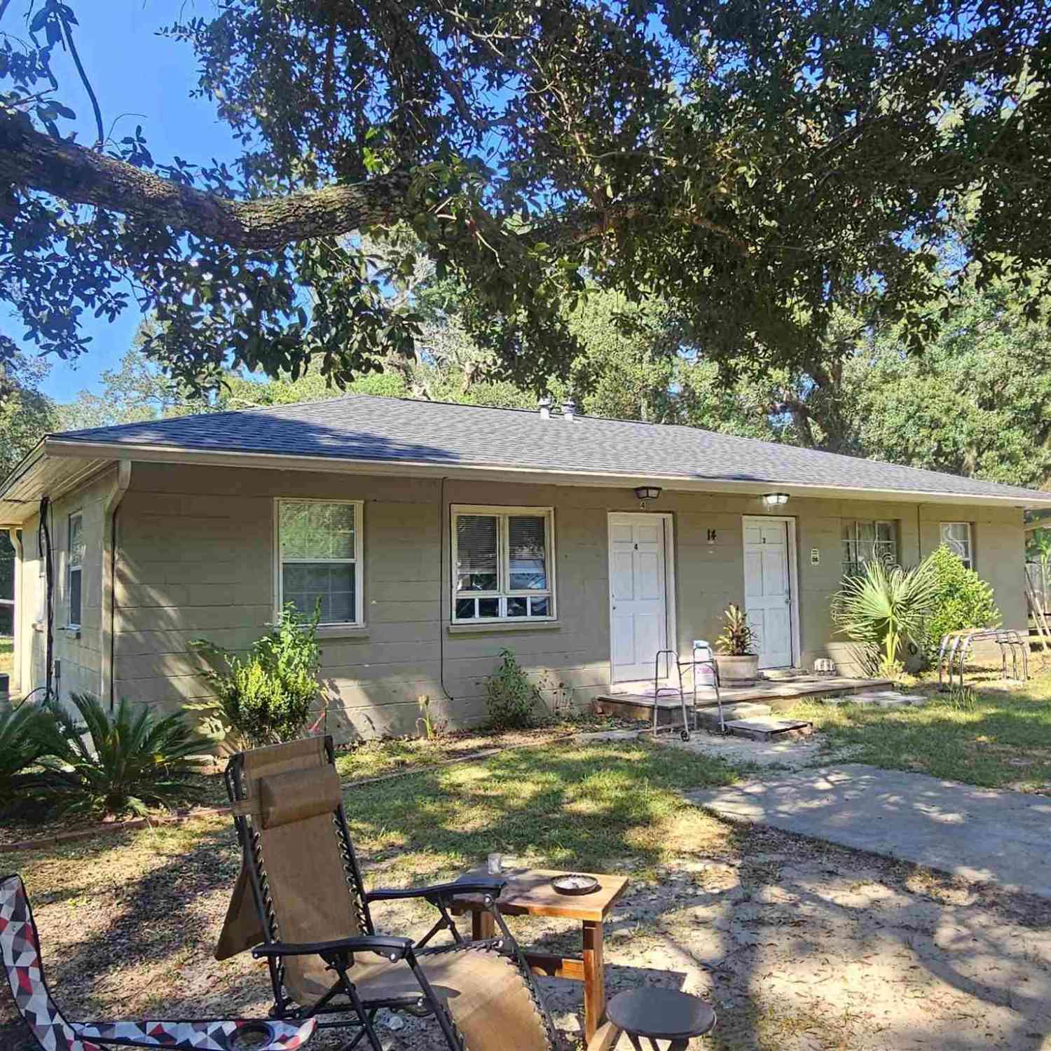 Multifamily For Sale - 14 Osage Trl<br/> Pensacola, FL 32506