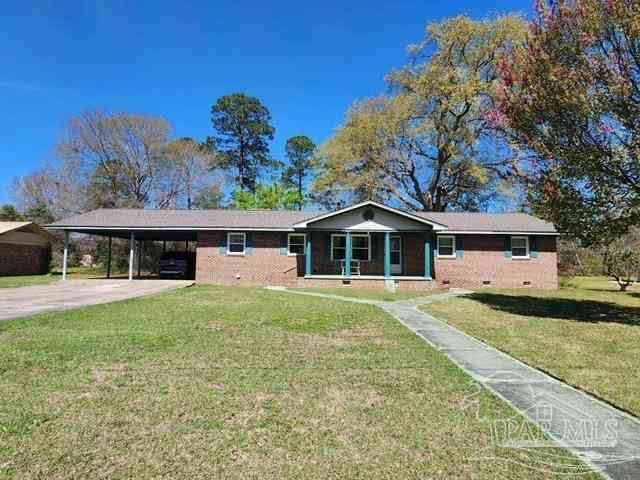 Homes For Sale - 403 E Pine St<br/> Atmore, AL 36502
