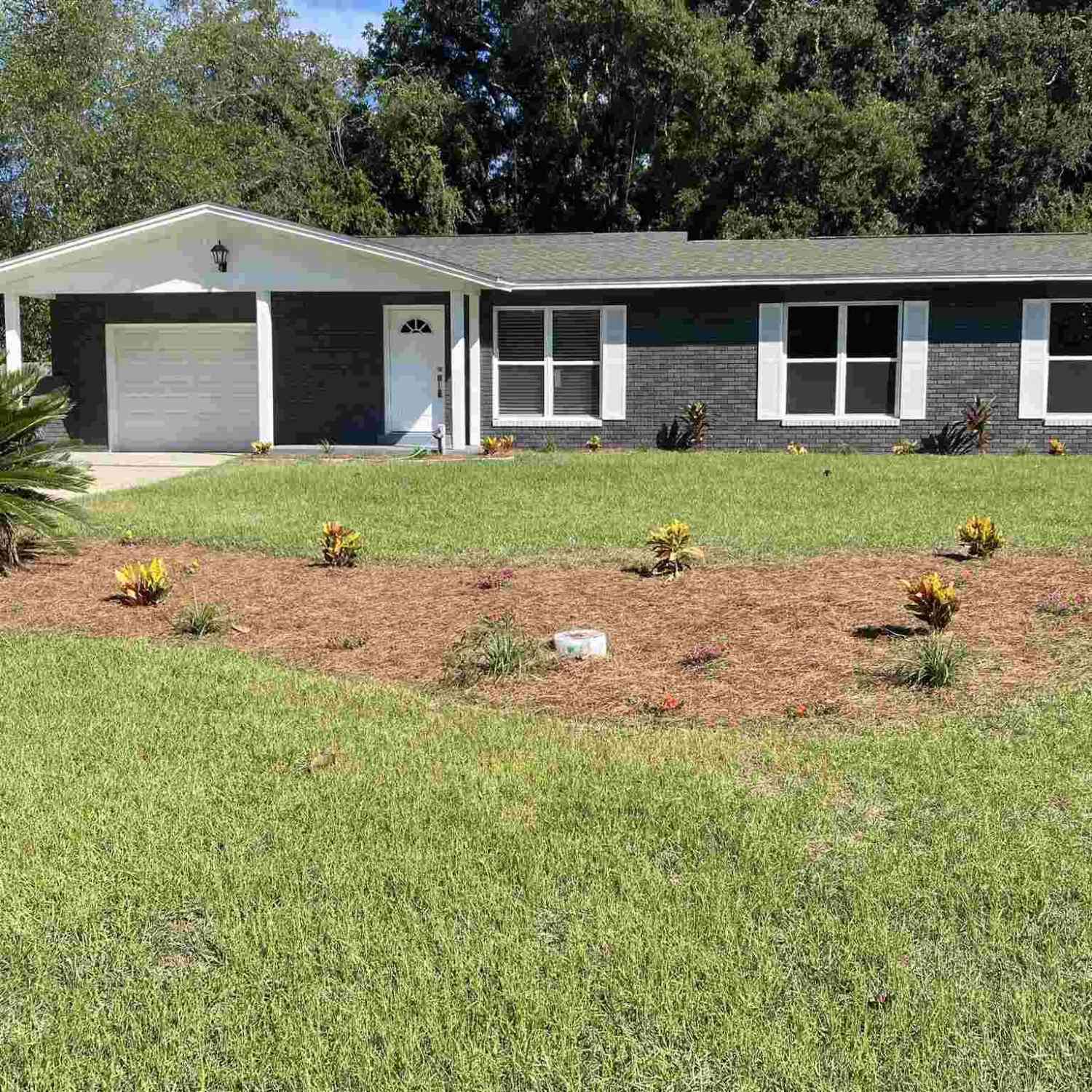 Homes For Sale - 2612 Brooklyn St<br/> Pensacola, FL 32514