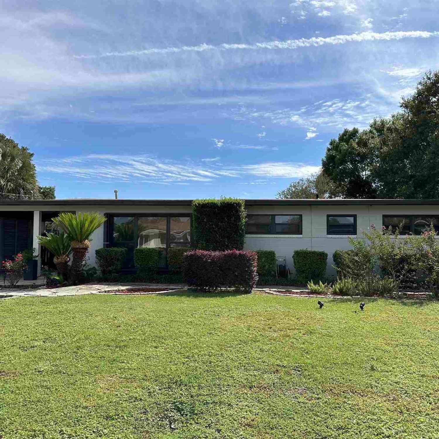 Homes For Sale - 17 Eaton Rd<br/> Pensacola, FL 32506