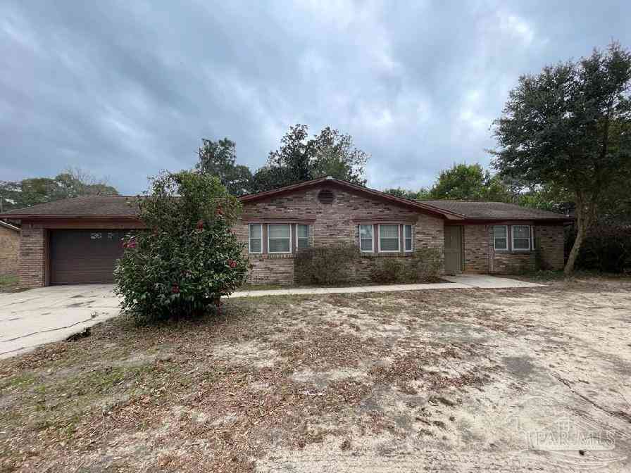 Homes For Sale - 6909 W Jackson St<br/> Pensacola, FL 32506